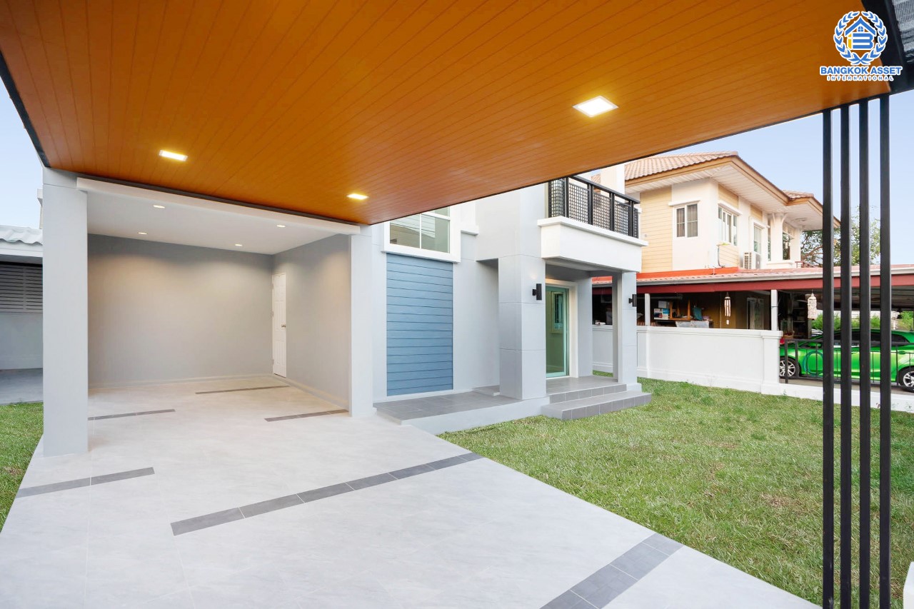 บ้านมือสองตกแต่งใหม่ ม.พฤกษาวิลเลจ11 รัตนาธิเบศร์-ราชพฤกษ์ เนื้อที่ 50 ตร.ว. ฟังก์ชั่นพร้อม 3 ห้องนอน 2 ห้องน้ำ 2 ที่จอดรถ บนทำเลศักยภาพ เข้า-ออกได้ทั้งถ.รัตนาธิเบศร์ และถ.ราชพฤกษ์ ใกล้รถไฟฟ้า "สถานีบางรักน้อยท่าอิฐ"